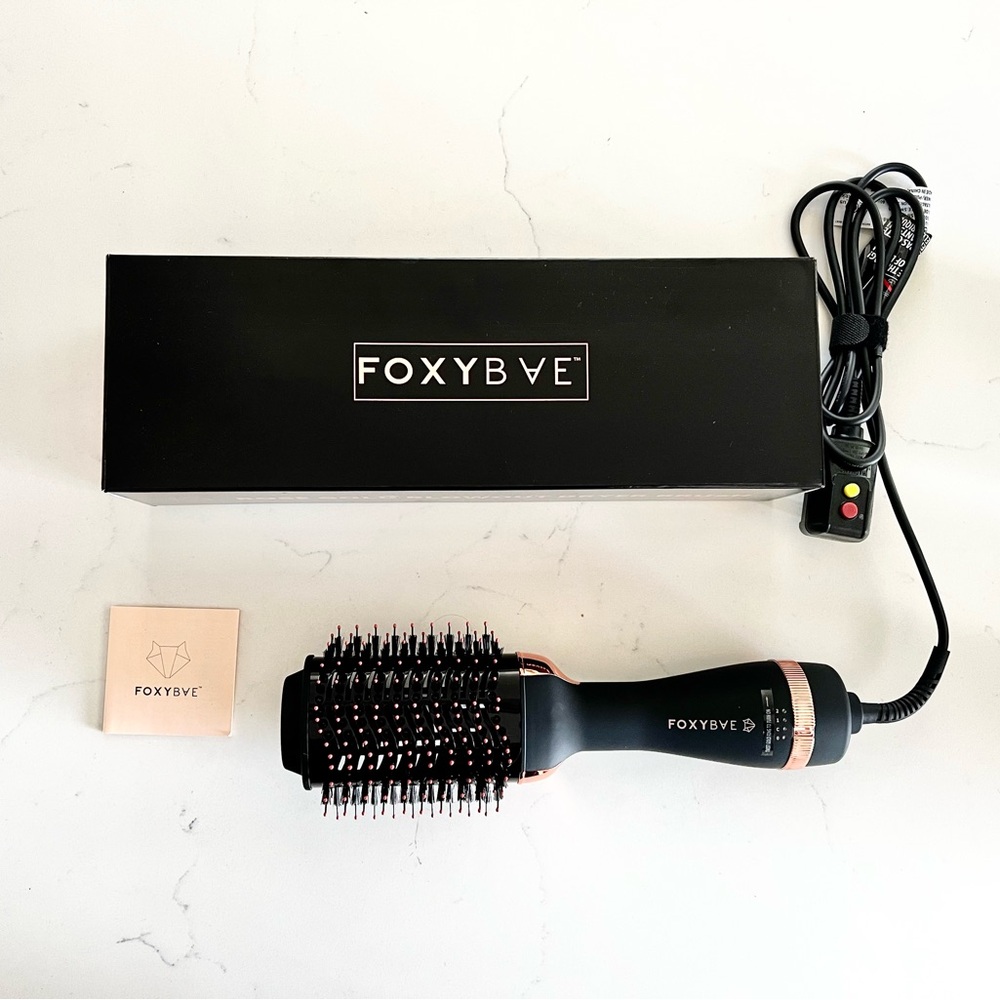 Foxybae Rose Gold Blowout Dryer Brush